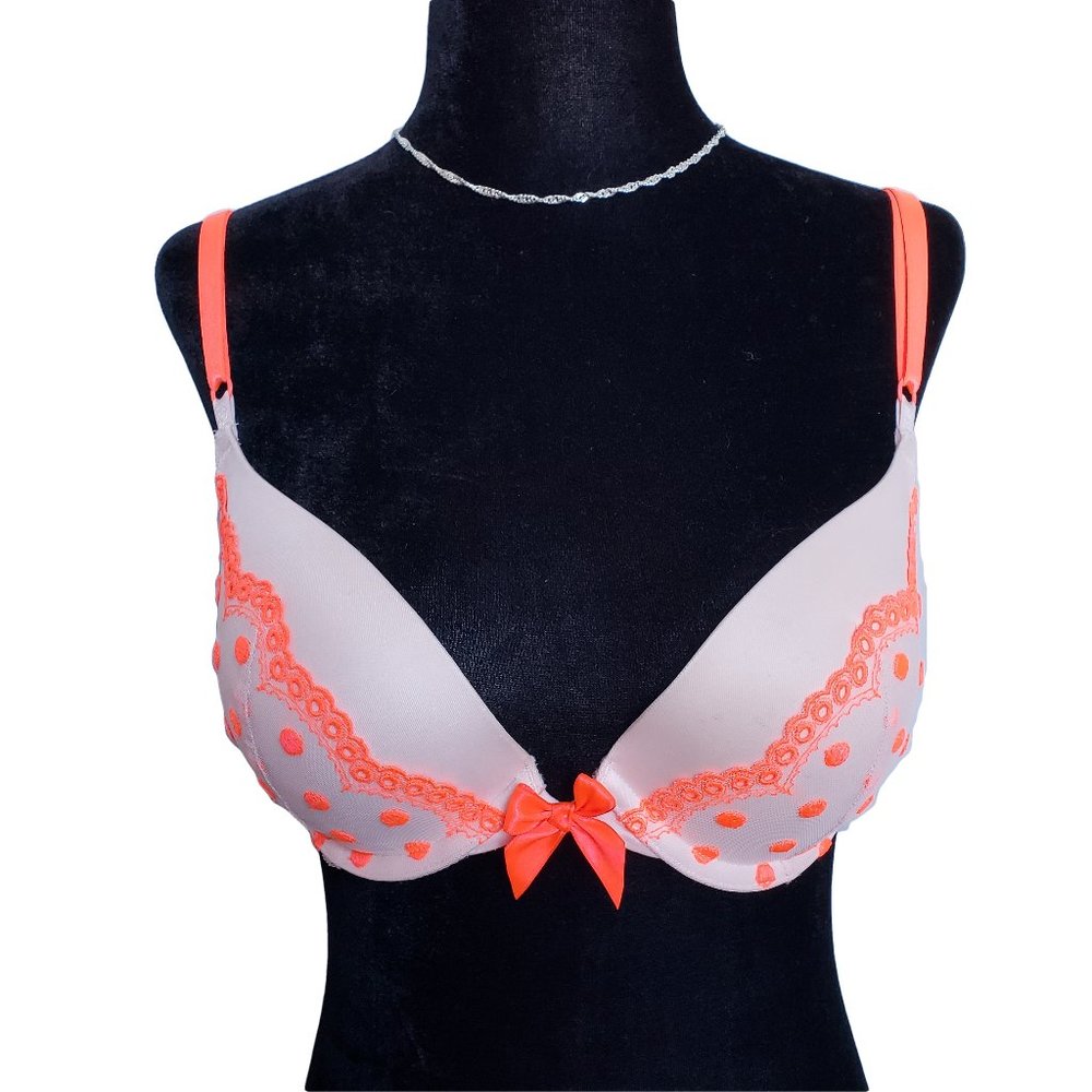 VICTORIA'S SECRET Sexy Deep Plunge Push Up Bra 34C